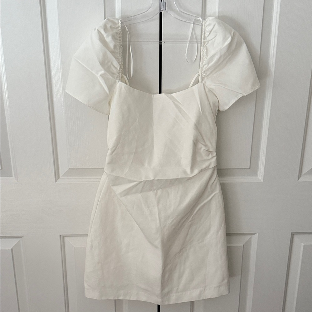 Zara warm white  Mini Dress size M